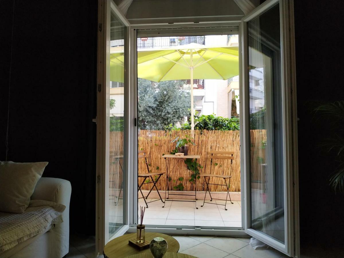 Bright Apartment Steps From The Sea Salonic Exterior foto