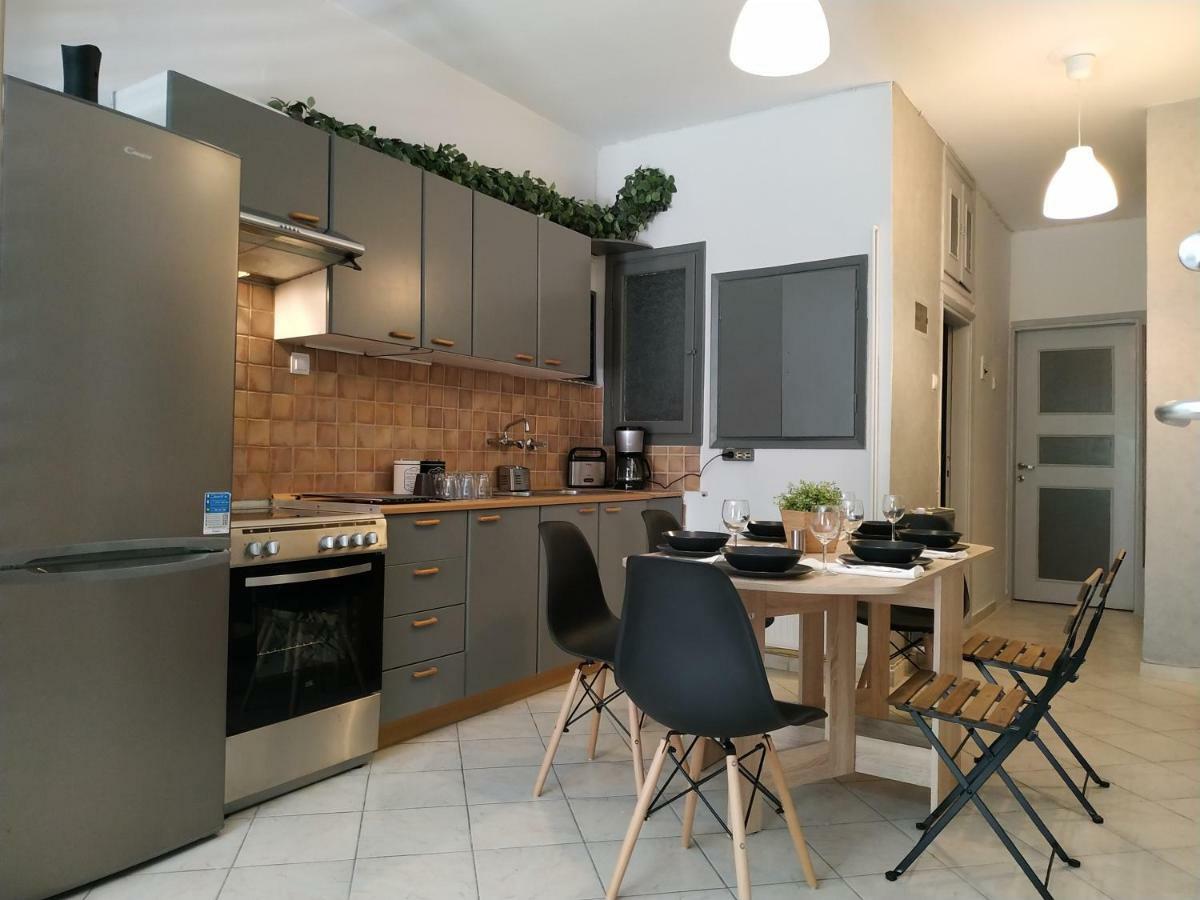 Bright Apartment Steps From The Sea Salonic Exterior foto